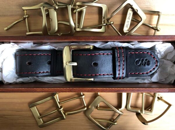 Gift box for leather belt